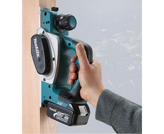 MAKITA DKP180Z 18V 82mm ēvele