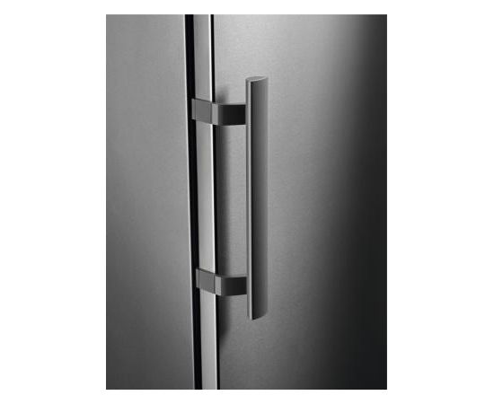 Electrolux LNT3LE31X1 ColdSense ledusskapis 175cm Pelēks Ledusskapji