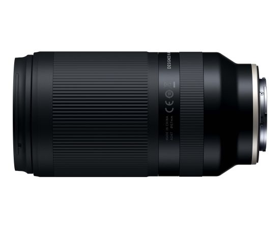 Tamron 70-300mm f/4.5-6.3 Di III RXD lens for Sony