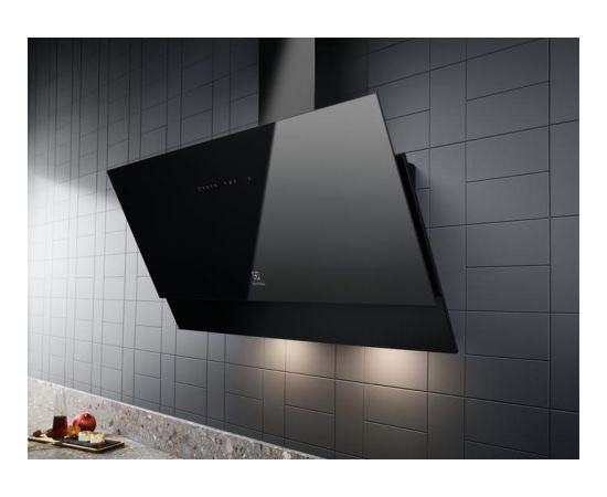 Electrolux LFV419K skursteņa tipa nosūcējs 90cm melns