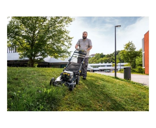 Karcher LM 530/36 Bp Pack zāles pļāvējs ar akumulatora komplektu