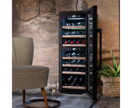 Caso Smart Wine Cooler WineExclusive 38 Energy efficiency class G, Free standing, Bottles capacity Up to 38 bottles, Cooling type Compressor technology, Black